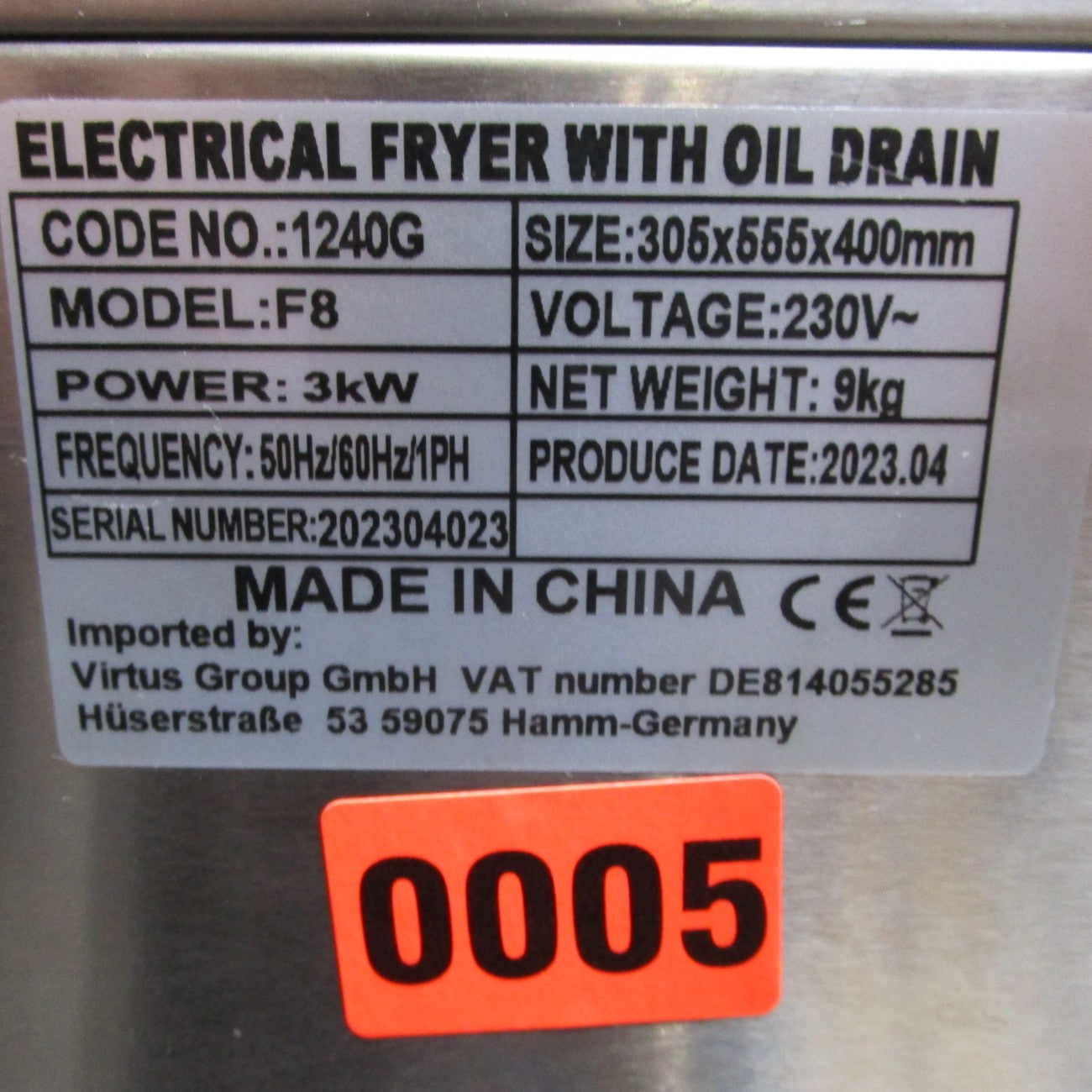 Virtus Elektro-Fritteuse mit Ablasshahn, Tischmodell, Ölfassungsvermögen 8 Liter - GEBRAUCHT