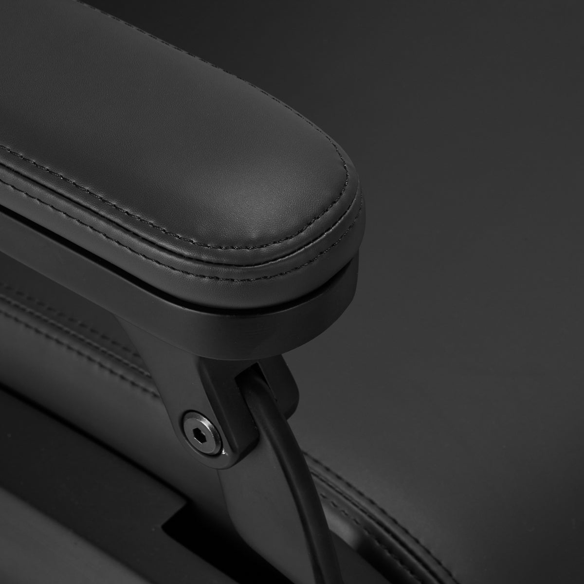 ActiveShop Elektrischer Barberstuhl Gabbiano Duke Schwarz