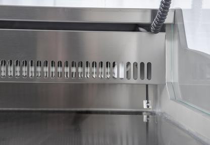 KBS Gastrotechnik Mehrzweckvitrine Delicious 1500 C mit gebogenem Glasaufbau