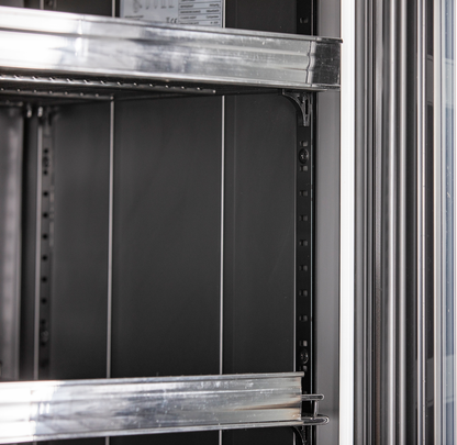 KBS Gastrotechnik Glastürkühlschrank KBS 327 G Slim schwarz