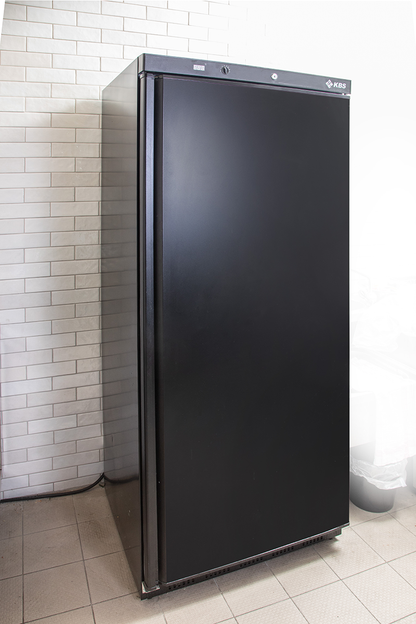 KBS Gastrotechnik Umluft Gewerbekühlschrank KBS 602 U Black Line