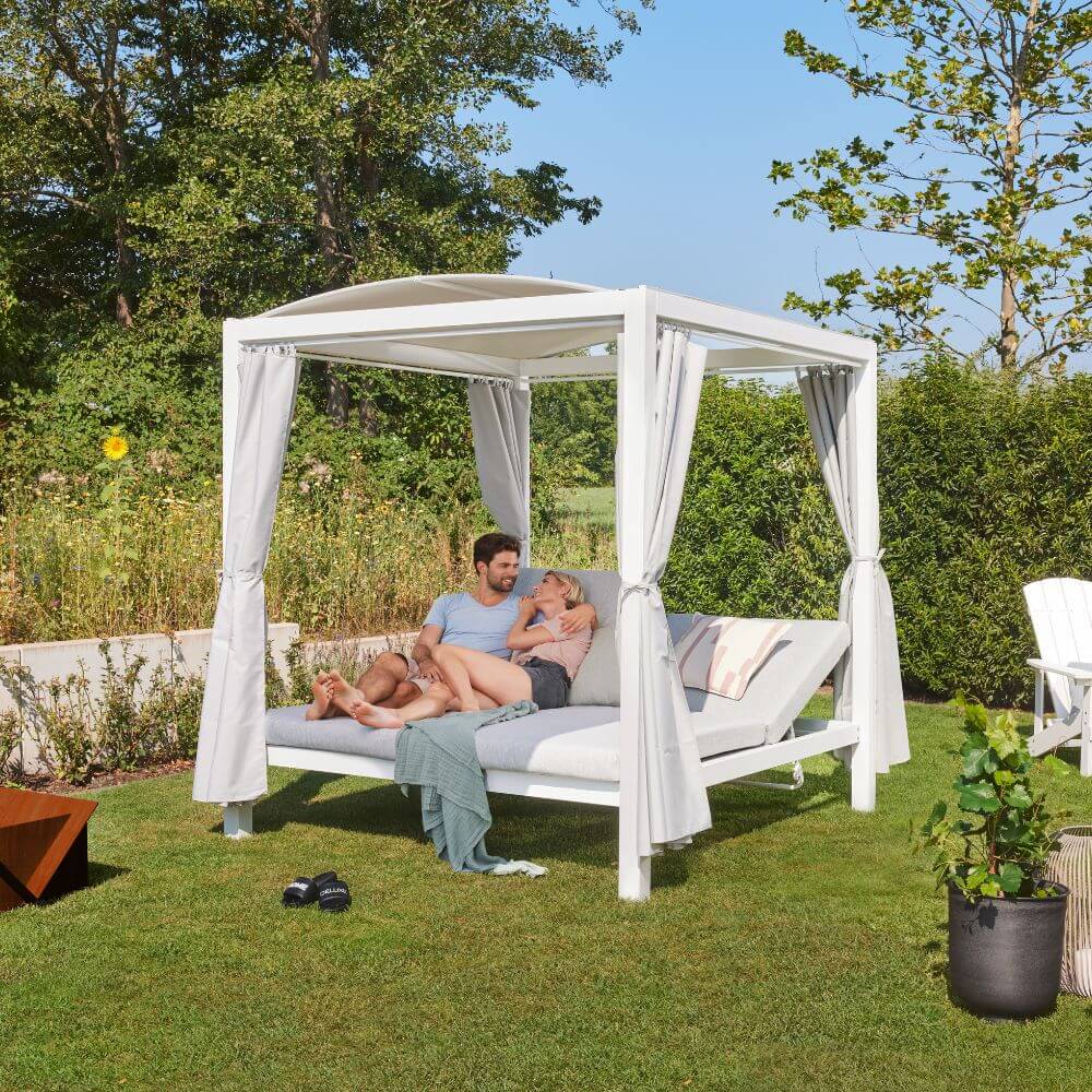 Home Deluxe Sonnenliege LYON - 208 x 188 cm Weiß