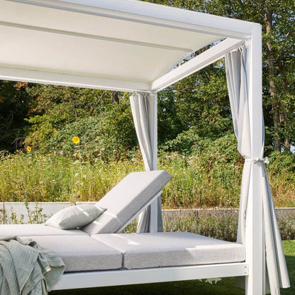 Home Deluxe Sonnenliege LYON - 208 x 188 cm Weiß
