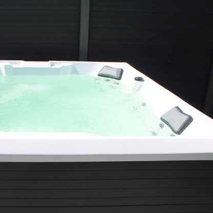 Home Deluxe Outdoor Whirlpool mit Treppe und Thermoabdeckung STREAM BIG - 207 x 207 cm für 5 Personen