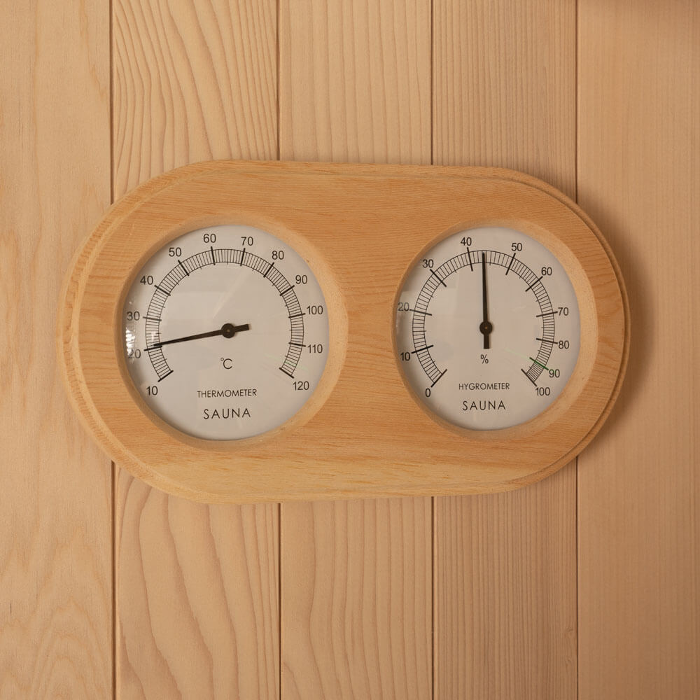 Home Deluxe Traditionelle Sauna OMAHA - 180 x 150 cm für 4 Personen