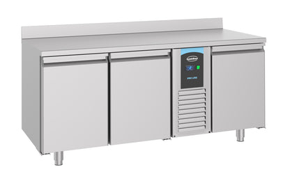CombiSteel 700 KÜHLTISCH AUFKANTUNG 3 TÜREN MONO BLOCK