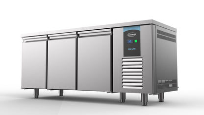 CombiSteel BÄCKEREI KÜHLTISCH MIT 3 TÜREN