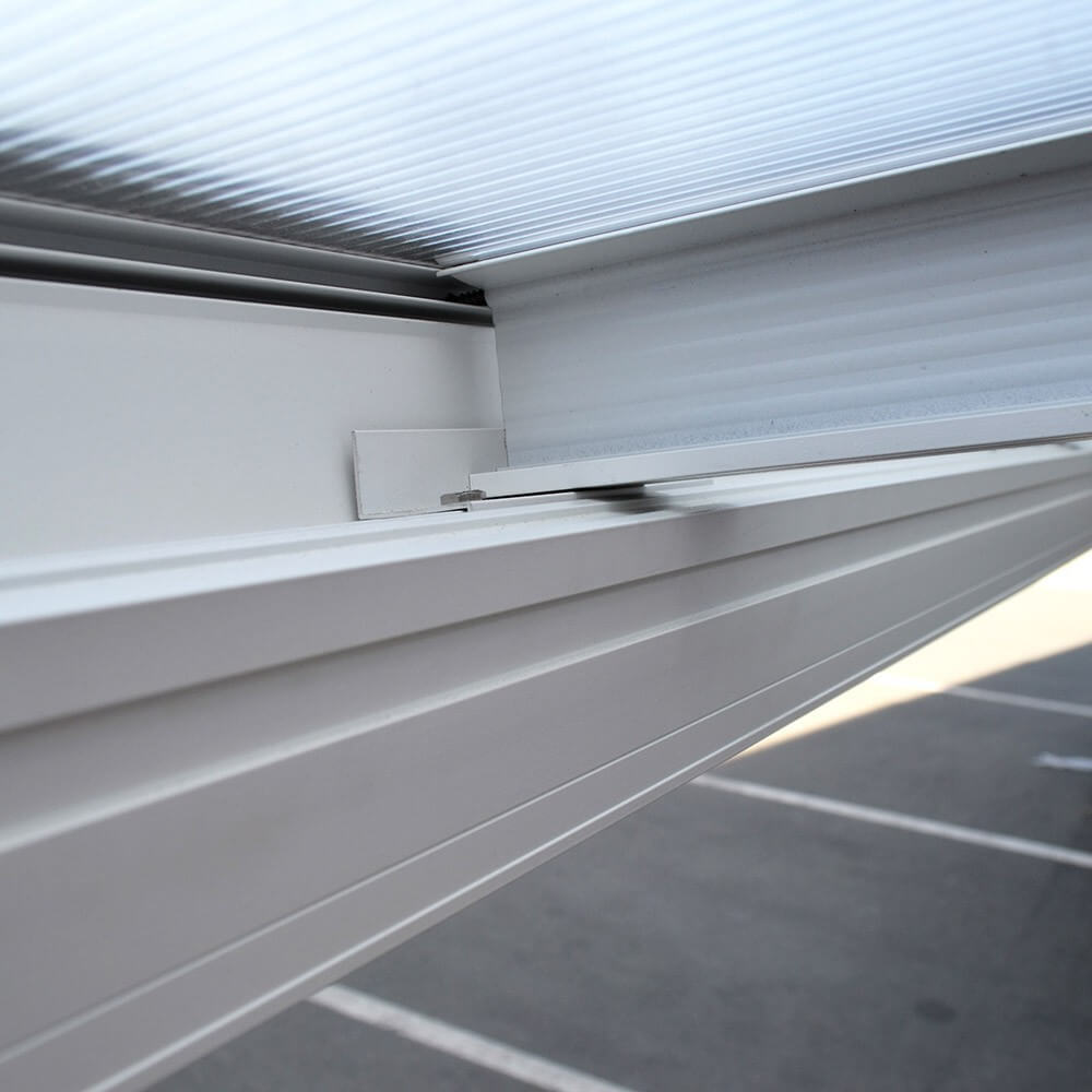 Home Deluxe Terrassenüberdachung SOLIS - 557 x 303 x cm Weiß