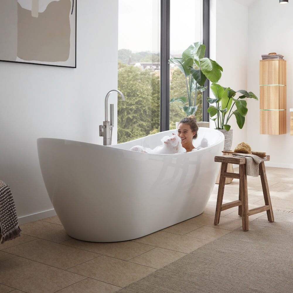 Home Deluxe Freistehende Badewanne mit Whirlpoolfunktion OVALO PLUS - 180 x 90 cm