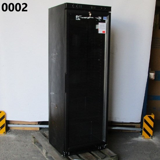 Virtus Getränkekühlvitrine 373 Liter mit Glastür und 5 Roste, +1°/+10°C - Farbe schwarz - GEBRAUCHT