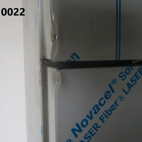 Virtus Tiefkühlschrank 400 Liter aus Edelstahl, 460x485 mm, -10°/-18°C - BESCHÄDIGT