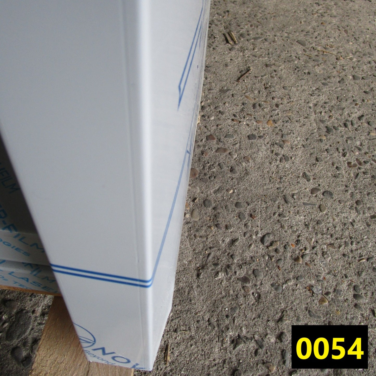 Virtus Wandhängeschrank mit Zwischenboden, offen, 1400x400 mm - BESCHÄDIGT