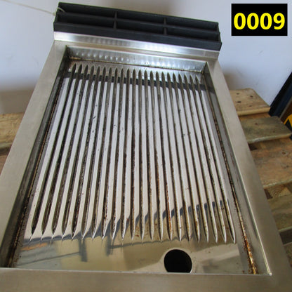 Virtus Elektro-Grillplatte, Tischmodell, gerillte verchromte Platte - GEBRAUCHT